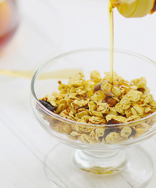 国産大麦グラノーラ［信州産葡萄＆メープル］