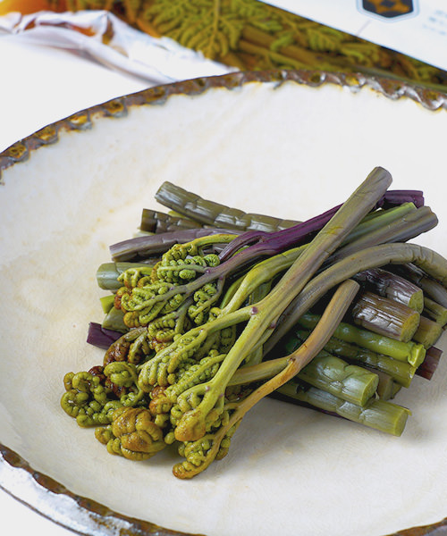 信州松本奈川の山菜漬け［わらび］