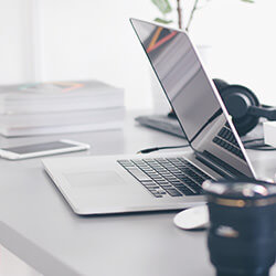 仕事場や外出先